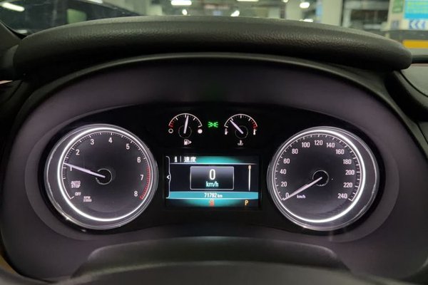 Buick LaCrosse 2016, 71700 км, за 8485 USD - фото 12