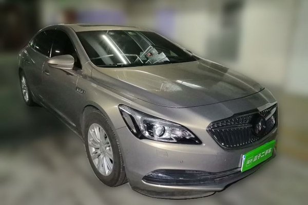Buick LaCrosse 2016, 112400 км, за 6474 USD
