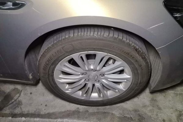 Buick LaCrosse 2016, 112400 км, за 6474 USD - фото 8