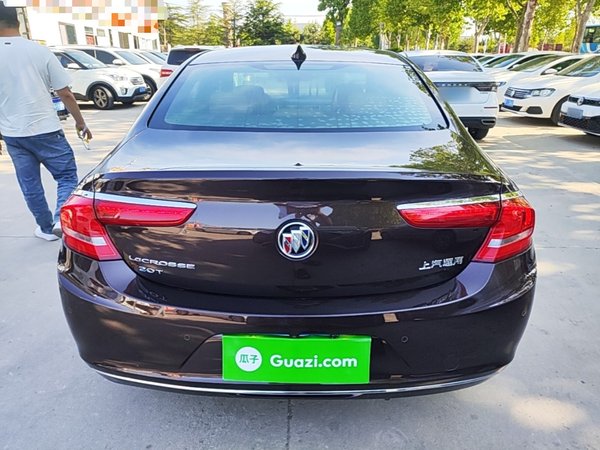 Buick LaCrosse 2016, 85300 км, за 8954 USD