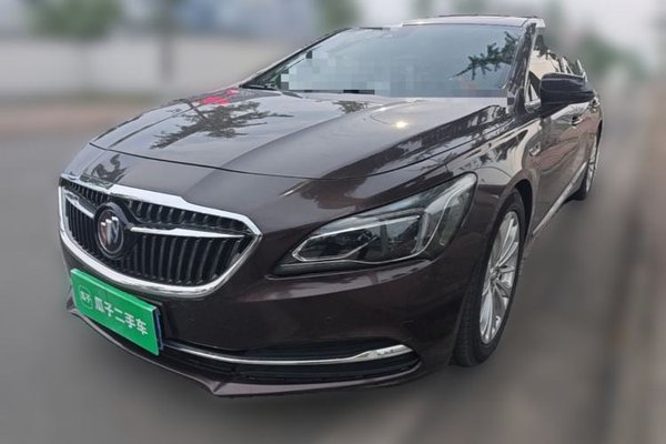 Buick LaCrosse · 2016 год