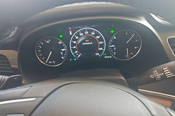 Buick LaCrosse 2016, 97899 км, за 10631 USD