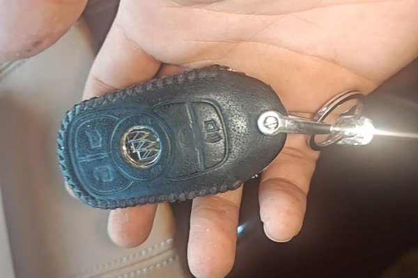 Buick LaCrosse 2016, 97899 км, за 10631 USD - фото 22