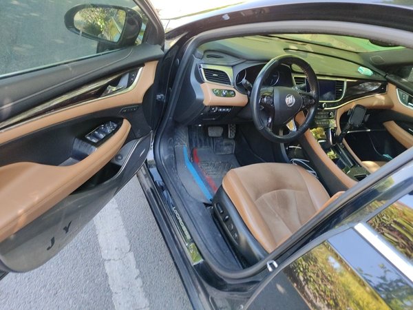 Buick LaCrosse 2016, 162100 км, за 9330 USD - фото 19