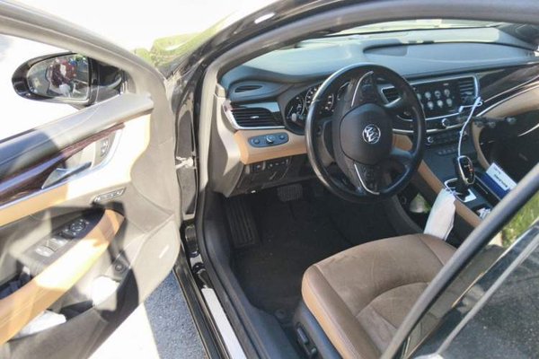 Buick LaCrosse 2018, 62800 км, за 11966 USD - фото 17