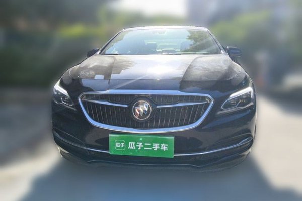 Buick LaCrosse 2018, 62800 км, за 11966 USD