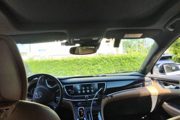 Buick LaCrosse 2018, 62800 км, за 11966 USD - фото 19