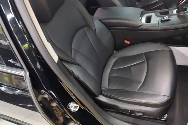 Buick LaCrosse 2021, 63200 км, за 14767 USD - фото 24