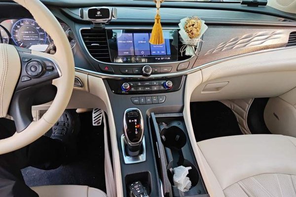 Buick LaCrosse 2021, 50400 км, за 13132 USD - фото 13