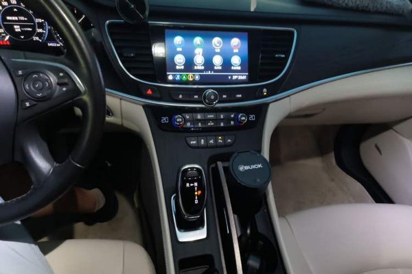 Buick LaCrosse 2021, 54500 км, за 18742 USD - фото 14