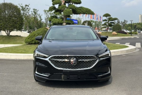 Buick LaCrosse 2022, 16100 км, за 22659 USD