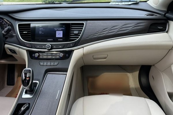 Buick LaCrosse 2022, 16100 км, за 22659 USD - фото 22