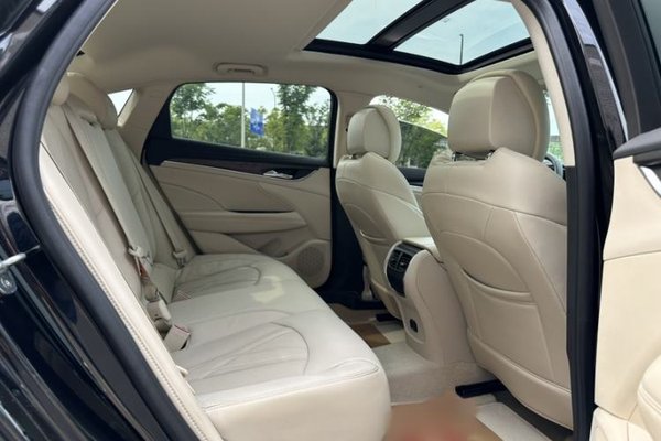 Buick LaCrosse 2022, 16100 км, за 22659 USD - фото 23
