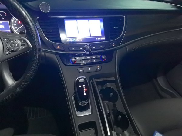 Buick LaCrosse 2022, 70600 км, за 16061 USD - фото 13