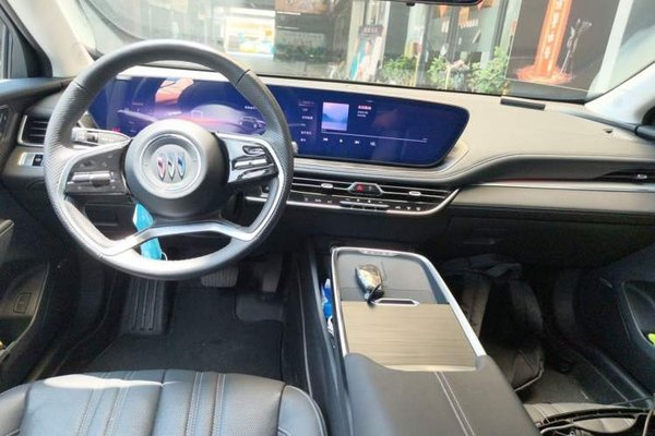 Buick LaCrosse 2025, 30099 км, за 24785 USD - фото 9
