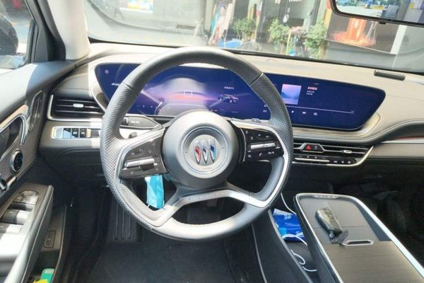 Buick LaCrosse 2025, 30099 км, за 24785 USD - фото 10