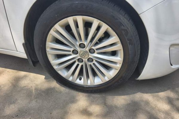 Buick Regal 2014, 150800 км, за 5151 USD