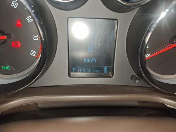 Buick Regal 2014, 140500 км, за 3808 USD - фото 13