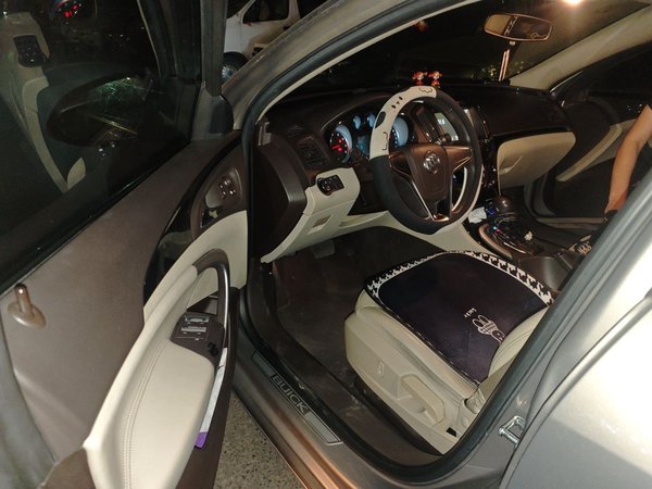 Buick Regal 2014, 140500 км, за 3808 USD - фото 17