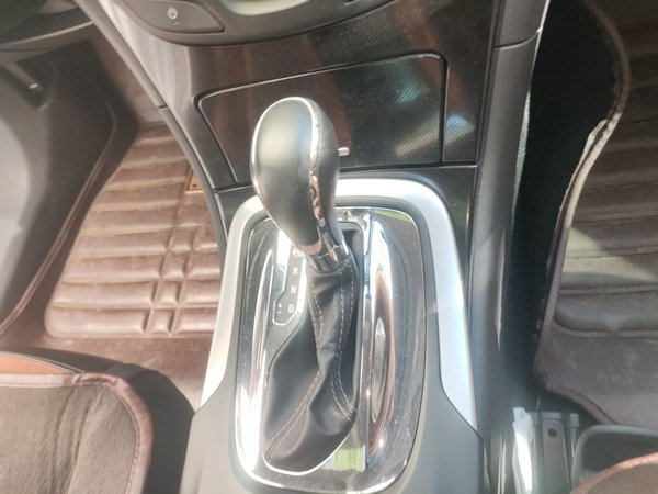Buick Regal 2015, 23800 км, за 6618 USD - фото 13