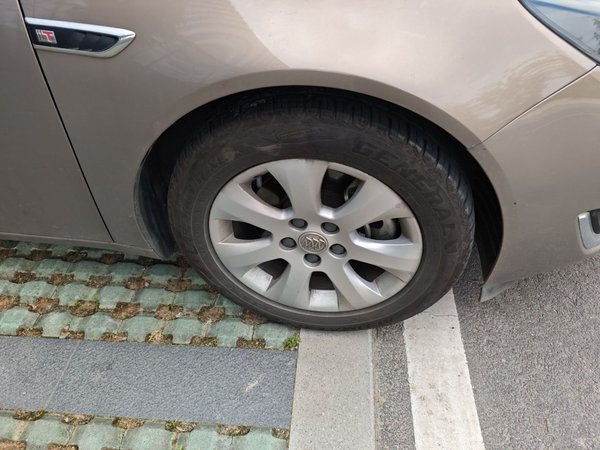 Buick Regal 2015, 111500 км, за 4978 USD