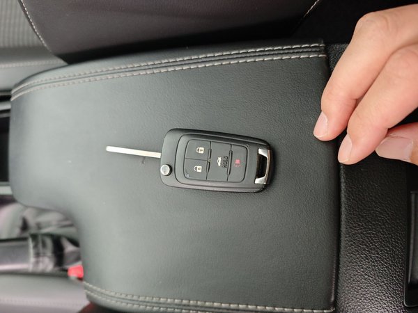 Buick Regal 2015, 89000 км, за 6518 USD - фото 13