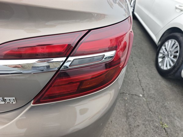 Buick Regal 2015, 89000 км, за 6518 USD - фото 8