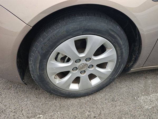 Buick Regal 2015, 89000 км, за 6518 USD