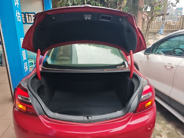 Buick Regal 2015, 112800 км, за 5658 USD - фото 18