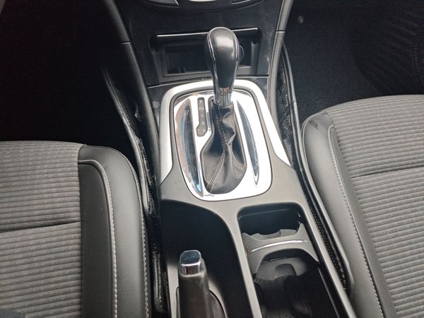 Buick Regal 2015, 112800 км, за 5658 USD - фото 13