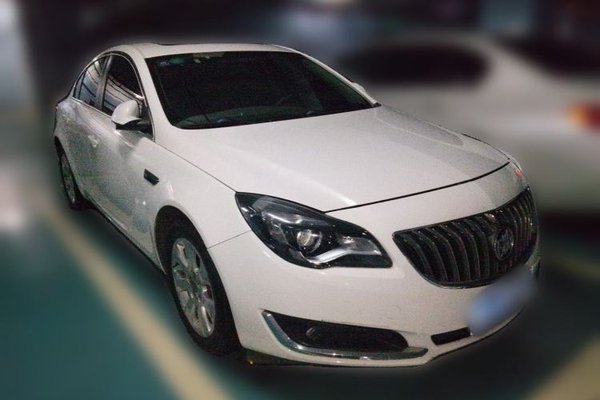 Buick Regal 2015, 84100 км, за 3632 USD