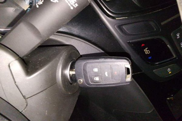 Buick Regal 2015, 84100 км, за 3632 USD - фото 9