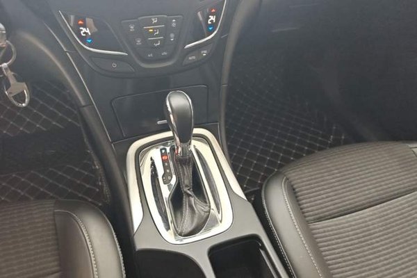 Buick Regal 2015, 128100 км, за 6491 USD - фото 17