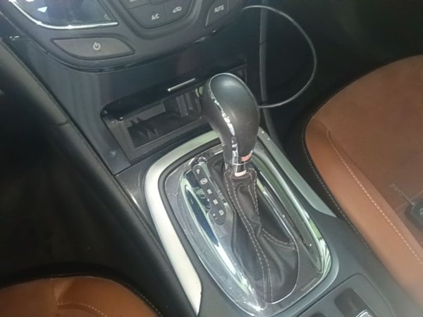 Buick Regal 2015, 130800 км, за 5773 USD - фото 17