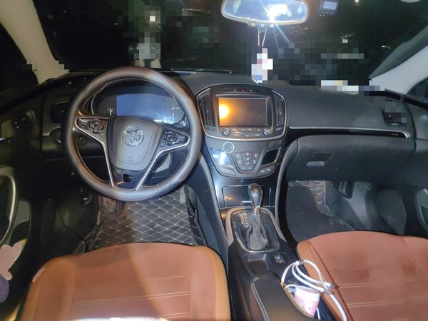 Buick Regal 2015, 159000 км, за 3463 USD - фото 10