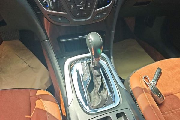 Buick Regal 2015, 84300 км, за 6204 USD - фото 17