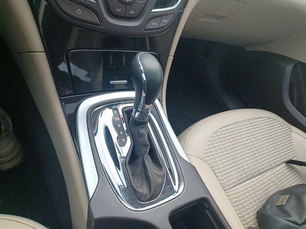 Buick Regal 2015, 105800 км, за 5198 USD - фото 17