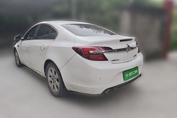 Buick Regal 2015, 105200 км, за 3963 USD