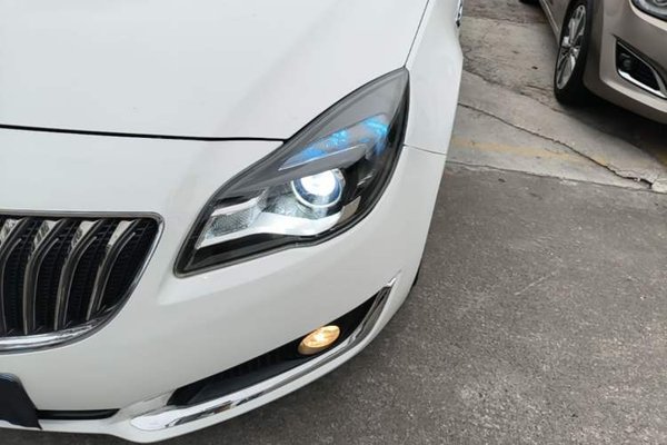Buick Regal 2015, 106600 км, за 5860 USD - фото 8