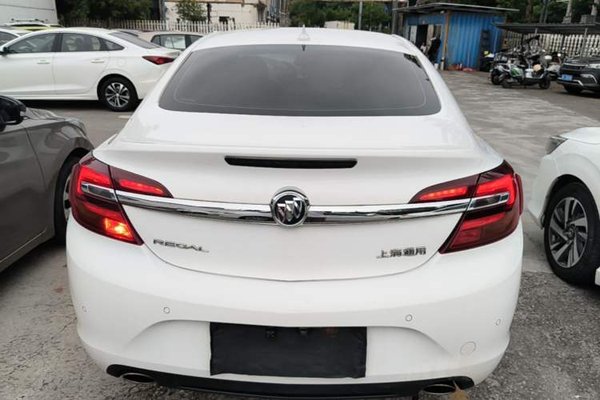 Buick Regal 2015, 106600 км, за 5860 USD