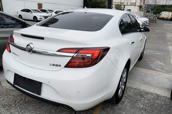 Buick Regal 2015, 106600 км, за 5860 USD - фото 6