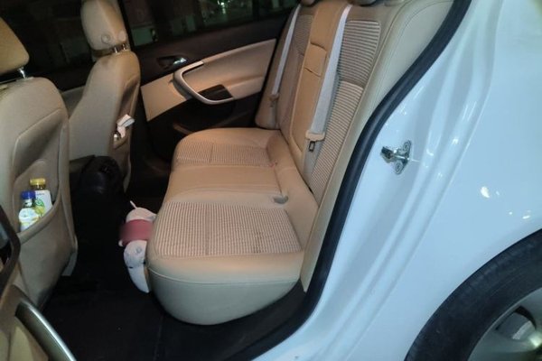 Buick Regal 2015, 90200 км, за 4537 USD - фото 18