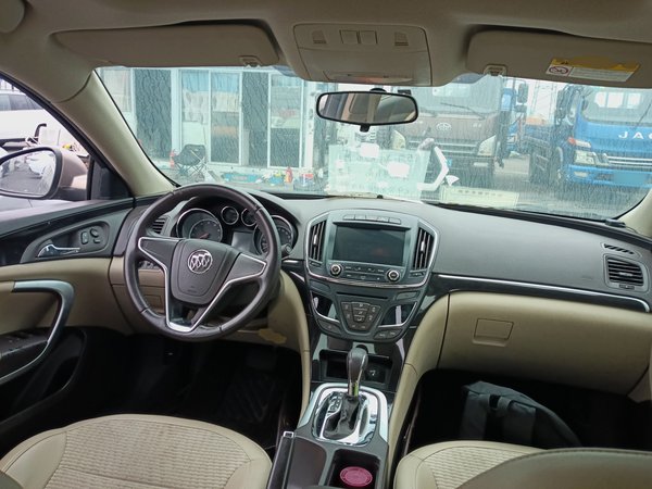 Buick Regal 2015, 155500 км, за 5504 USD - фото 13