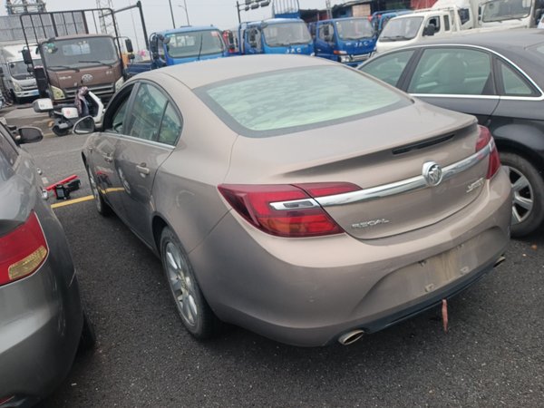 Buick Regal 2015, 155500 км, за 5504 USD