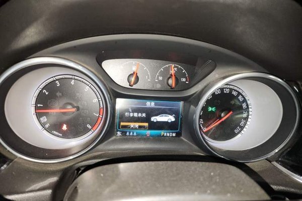 Buick Regal 2017, 92000 км, за 6381 USD - фото 12