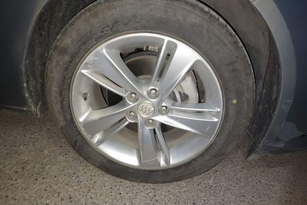 Buick Regal 2017, 92000 км, за 6381 USD - фото 8
