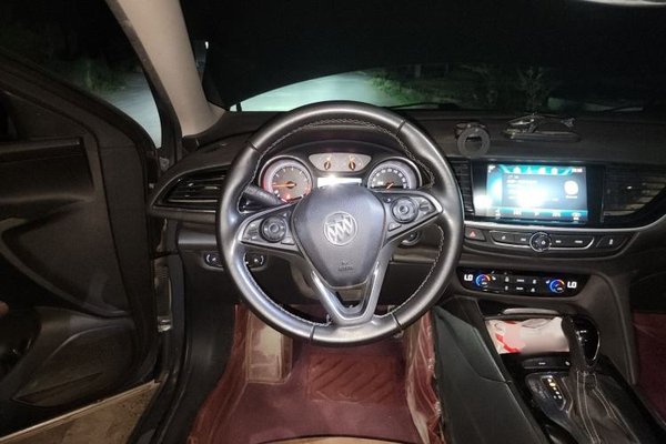 Buick Regal 2017, 92000 км, за 6381 USD - фото 11