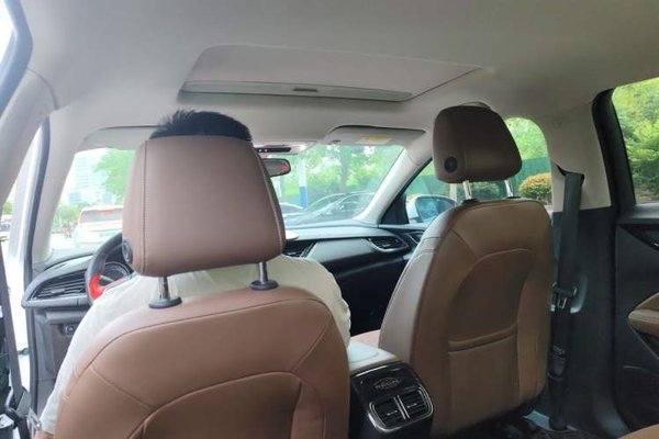 Buick Regal 2017, 72500 км, за 9592 USD - фото 18