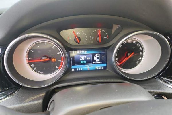Buick Regal 2017, 72500 км, за 9592 USD - фото 12