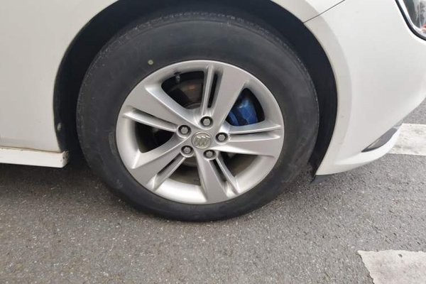Buick Regal 2017, 72500 км, за 9592 USD - фото 8